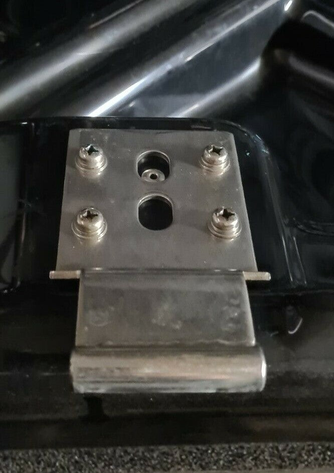 D-Max Isuzu fits EGR Ute Lid 50mm Male Hinge Fitment on Lid for EGR with Shiny Black Plastic Underneath