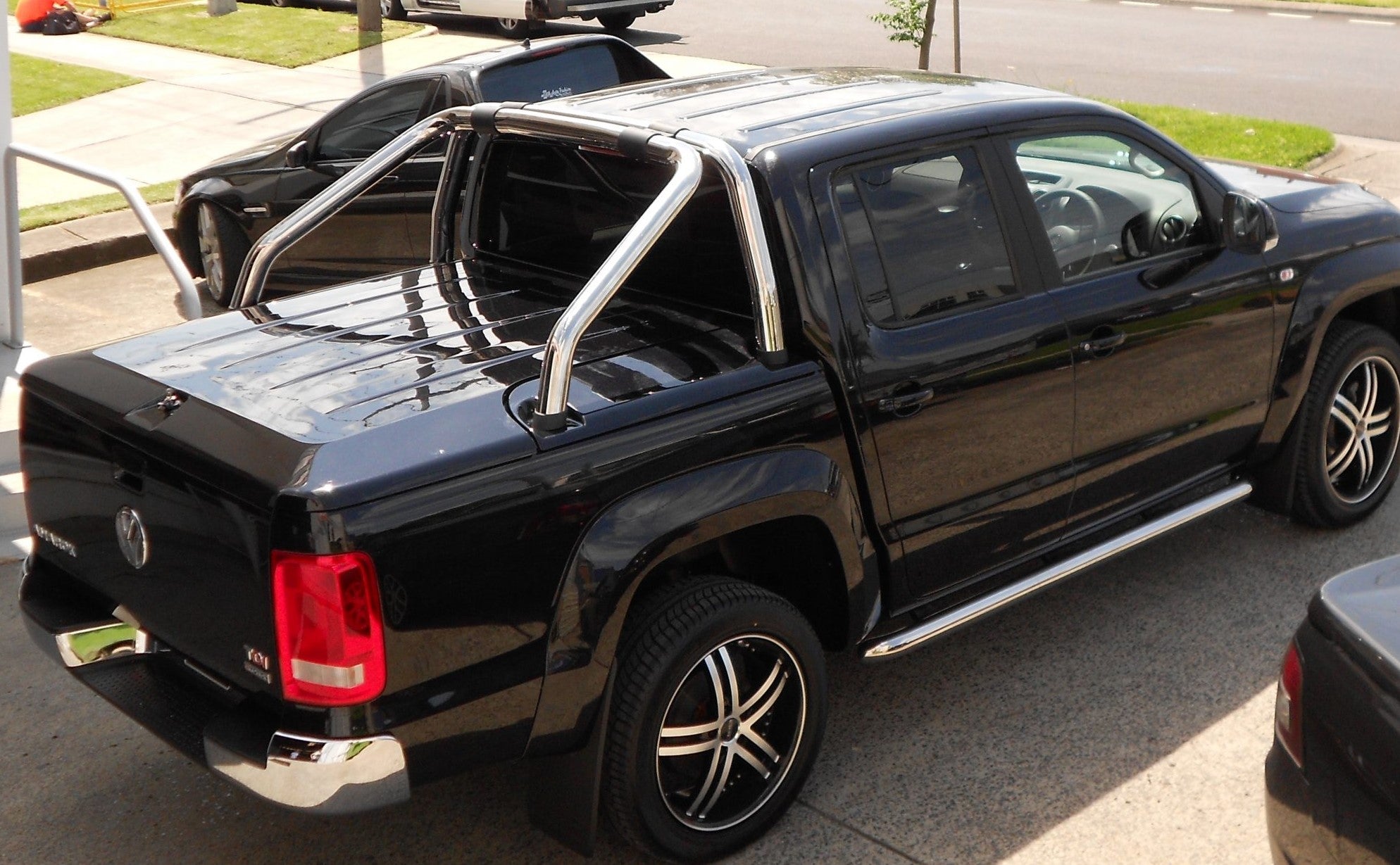 VW Volkswagen Amarok 1P & 3P EGR Plastic Ute Lid Hard Tonneau Covers M10-M10 Ball Heads 585mm x 150n