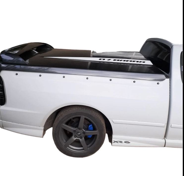 AU BA BF Ford Falcon fits EGR 25mm Female Hinge & Bolts Fitment on Ute for EGR Ute Lid with Shiny Black Plastic Underneath Kit-B