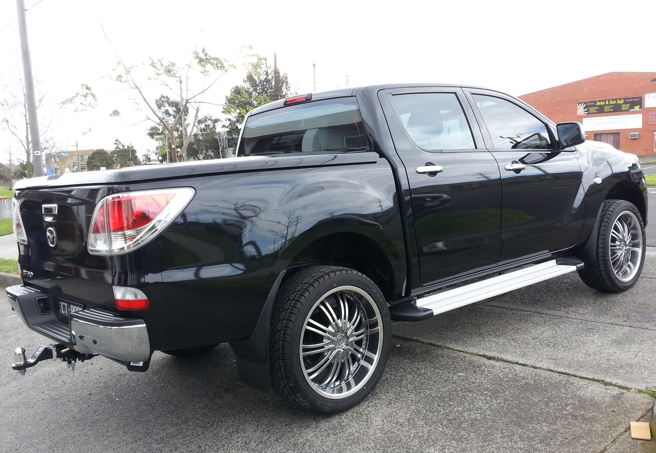 Mazda BT-50 1P & 3P EGR Plastic Ute Lid Hard Tonneau Covers M10-M10 Ball Heads 585mm x 150n