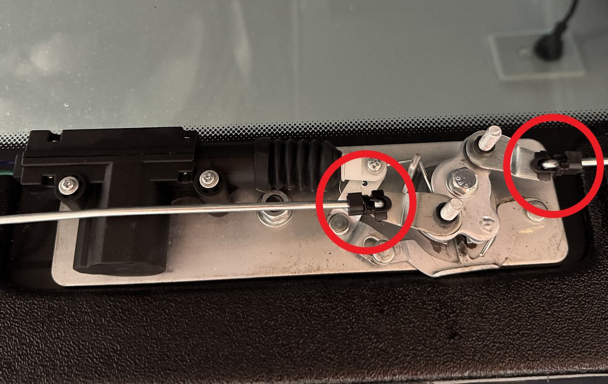 12 x Plastic Clips for Threaded Wire Connecting Lock Rods on Ute Lids & Canopies