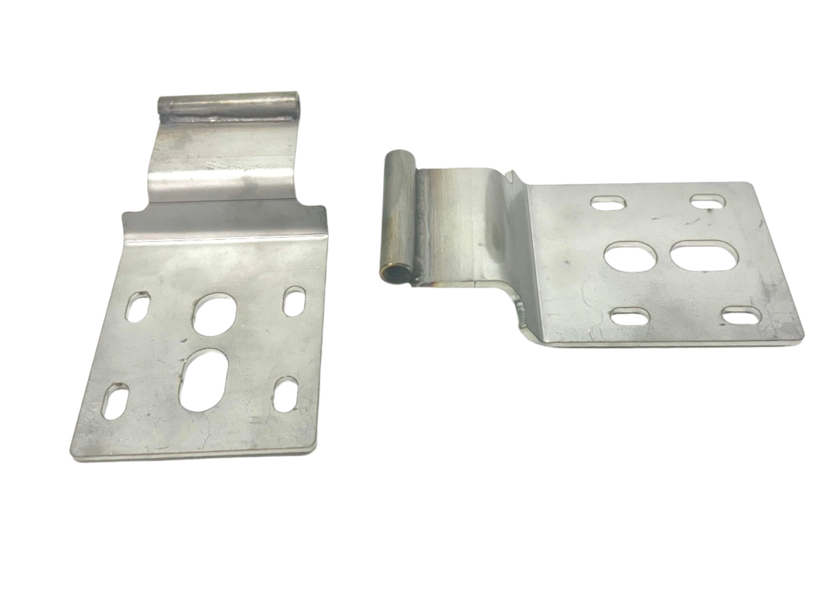 D-Max Isuzu fits EGR Ute Lid 50mm Male Hinge Fitment on Lid for EGR with Shiny Black Plastic Underneath