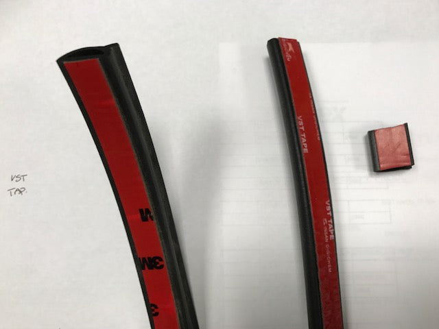 FG Ford Falcon 25mm Female Hinge & Pins & Seal Kit-D for EGR Ute Lid with Shiny Black Plastic Underneath