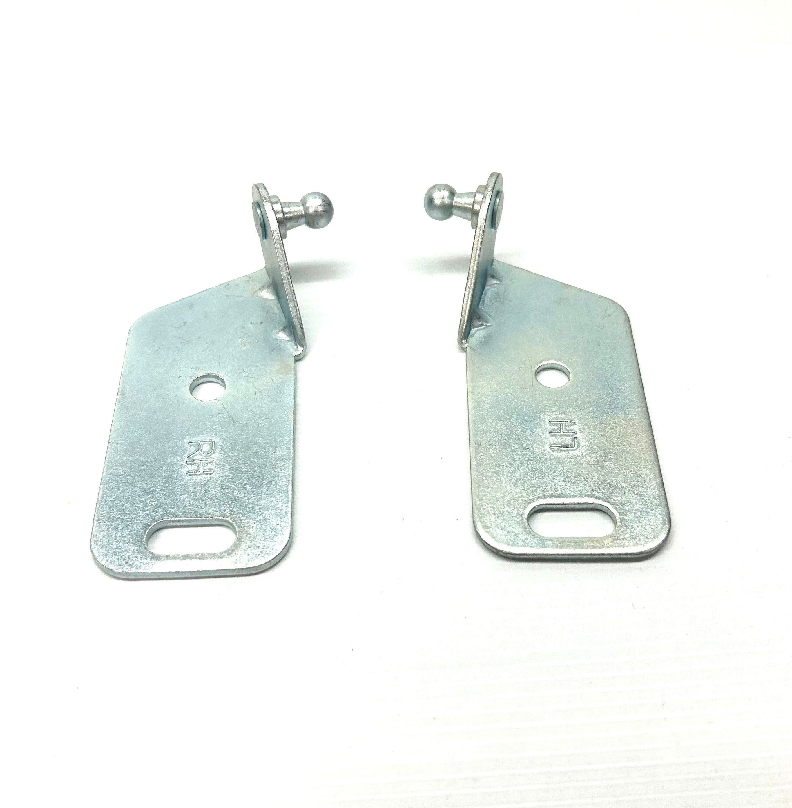 Canopy Rear Window Gas Strut Under Lock Catch Mounting Bracket