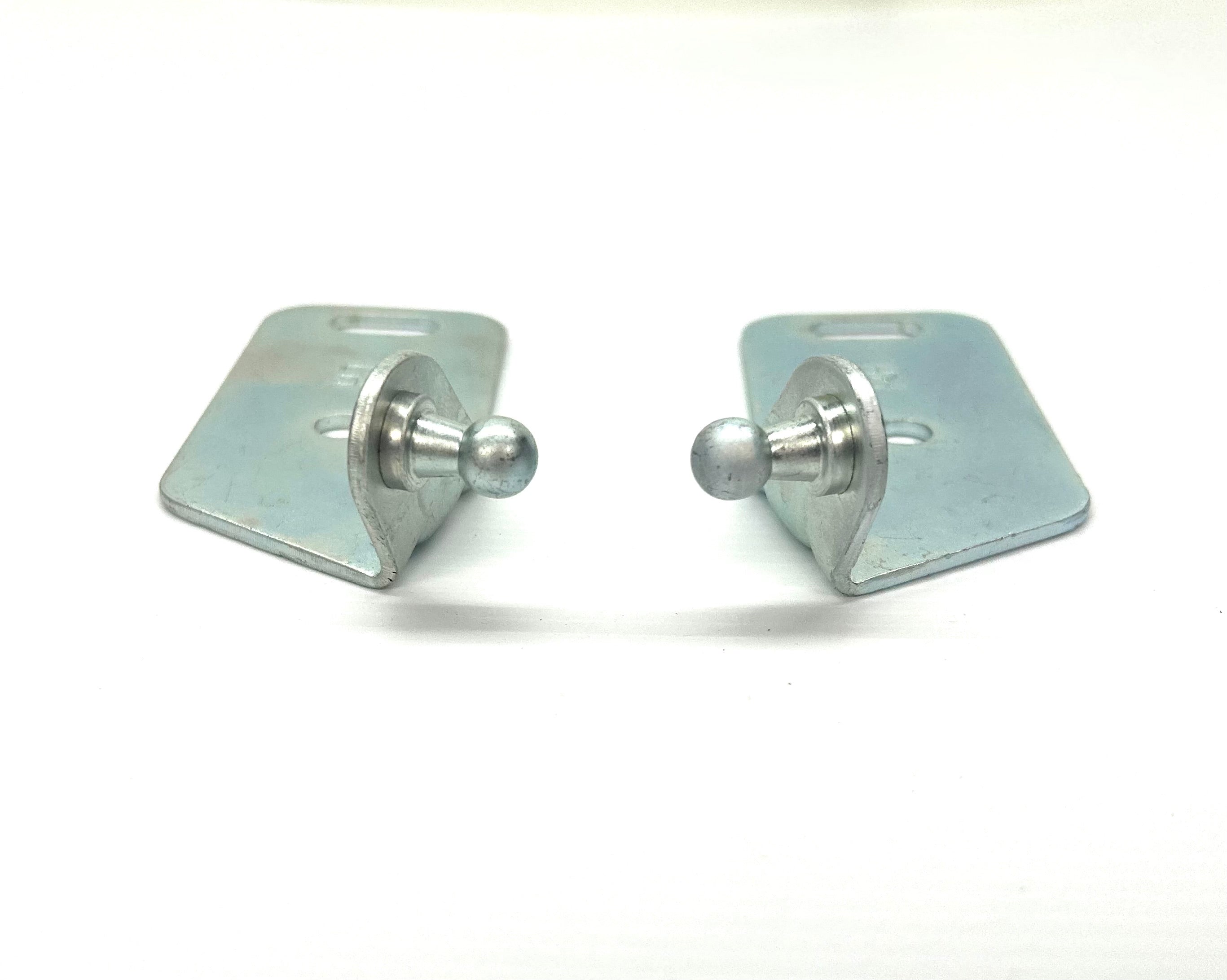 Canopy Rear Window Gas Strut Under Lock Catch Mounting Bracket