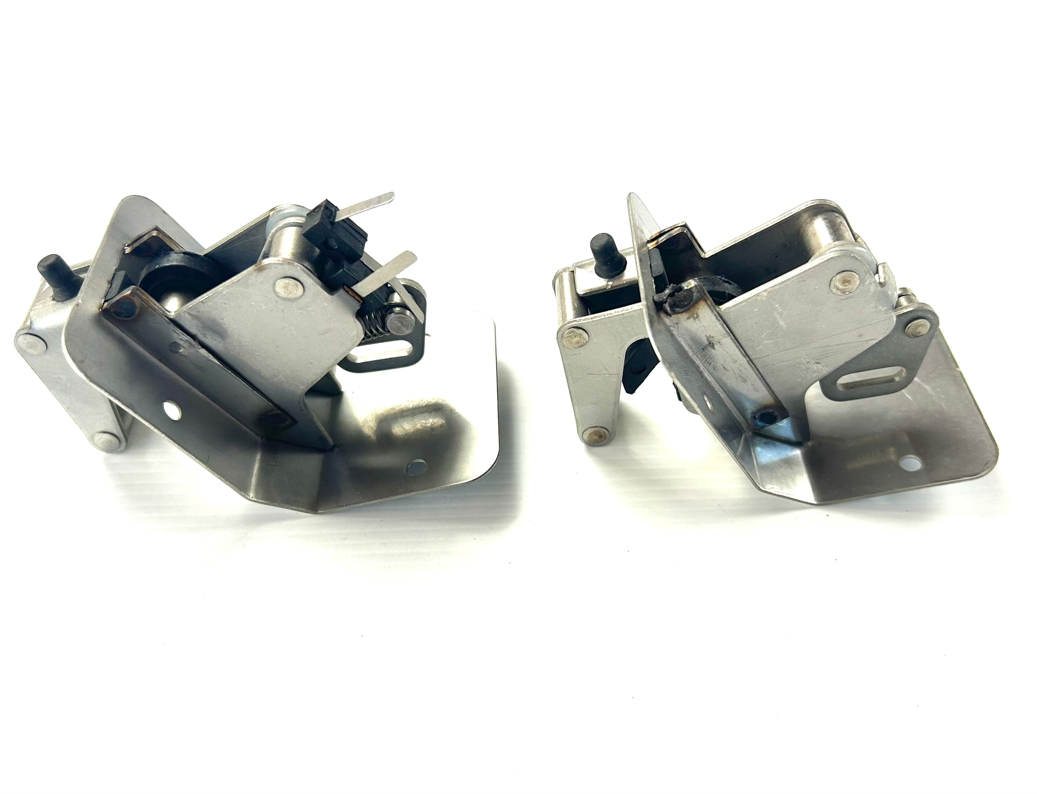 ALPHA CME Canopy Rear Window Wing Lock Latch Back Door Locking