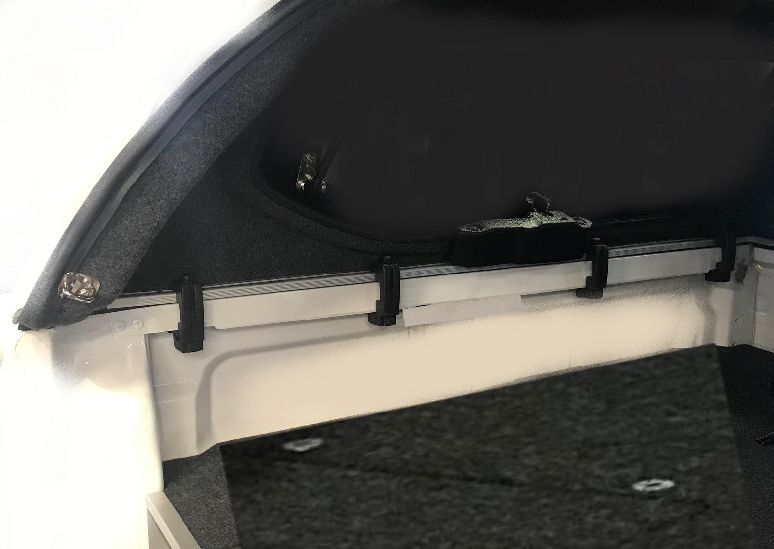 Clamps 4 x Canopy Ute Mounting Fitting Kit Removable Black Plastic G-Clamp Ute Tub