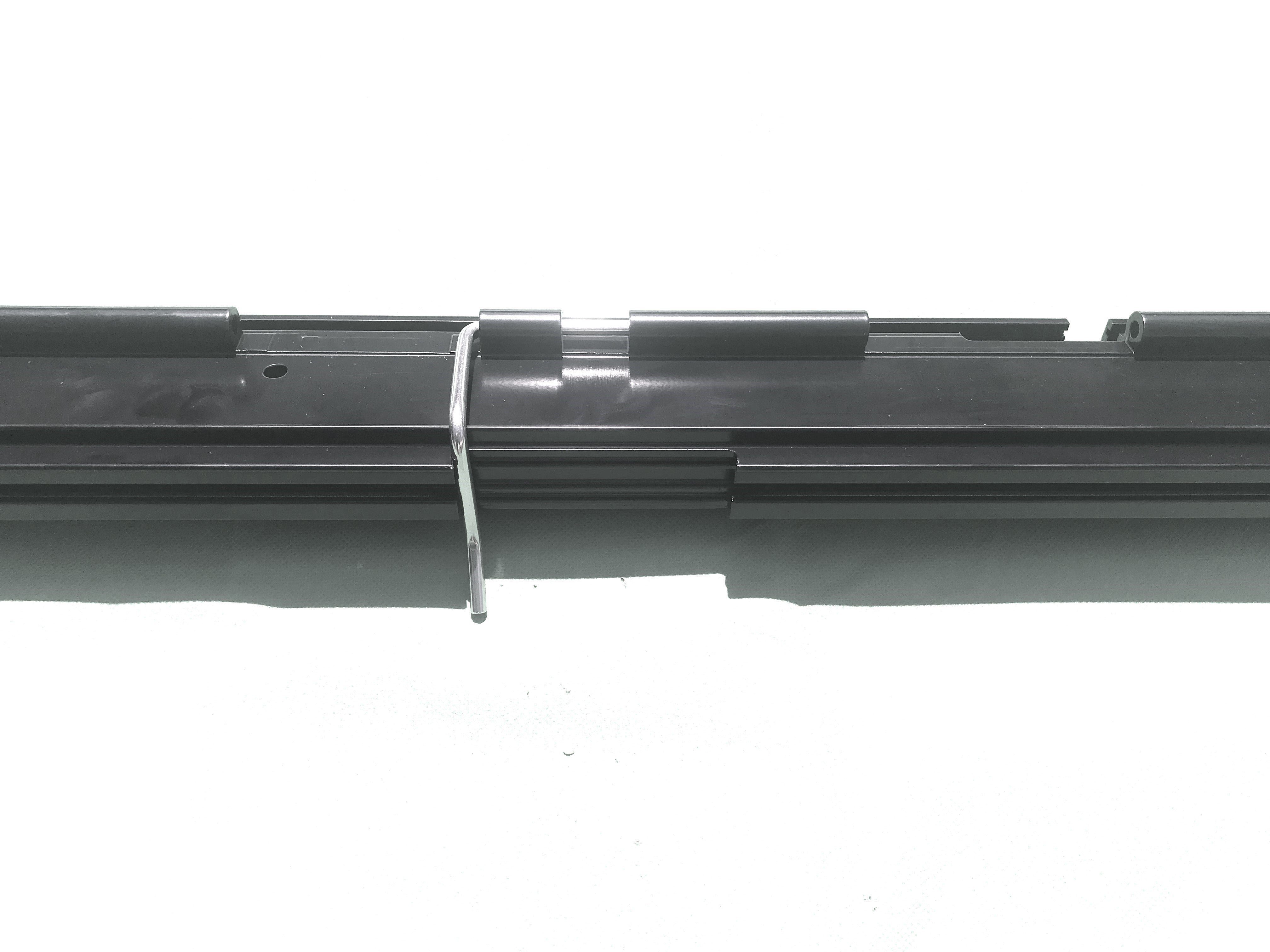 FG Ford Falcon Hinge Pins Only for Complete Front OEM Hinge Bars EGR Ute Lid with Shiny Black Plastic Underneath