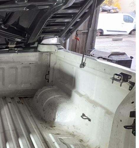 Toyota Hilux 2006-2016 Aftermarket Replacement Adjustable Small Lock Bracket Catches for EGR Push Button Plastic Ute Lids