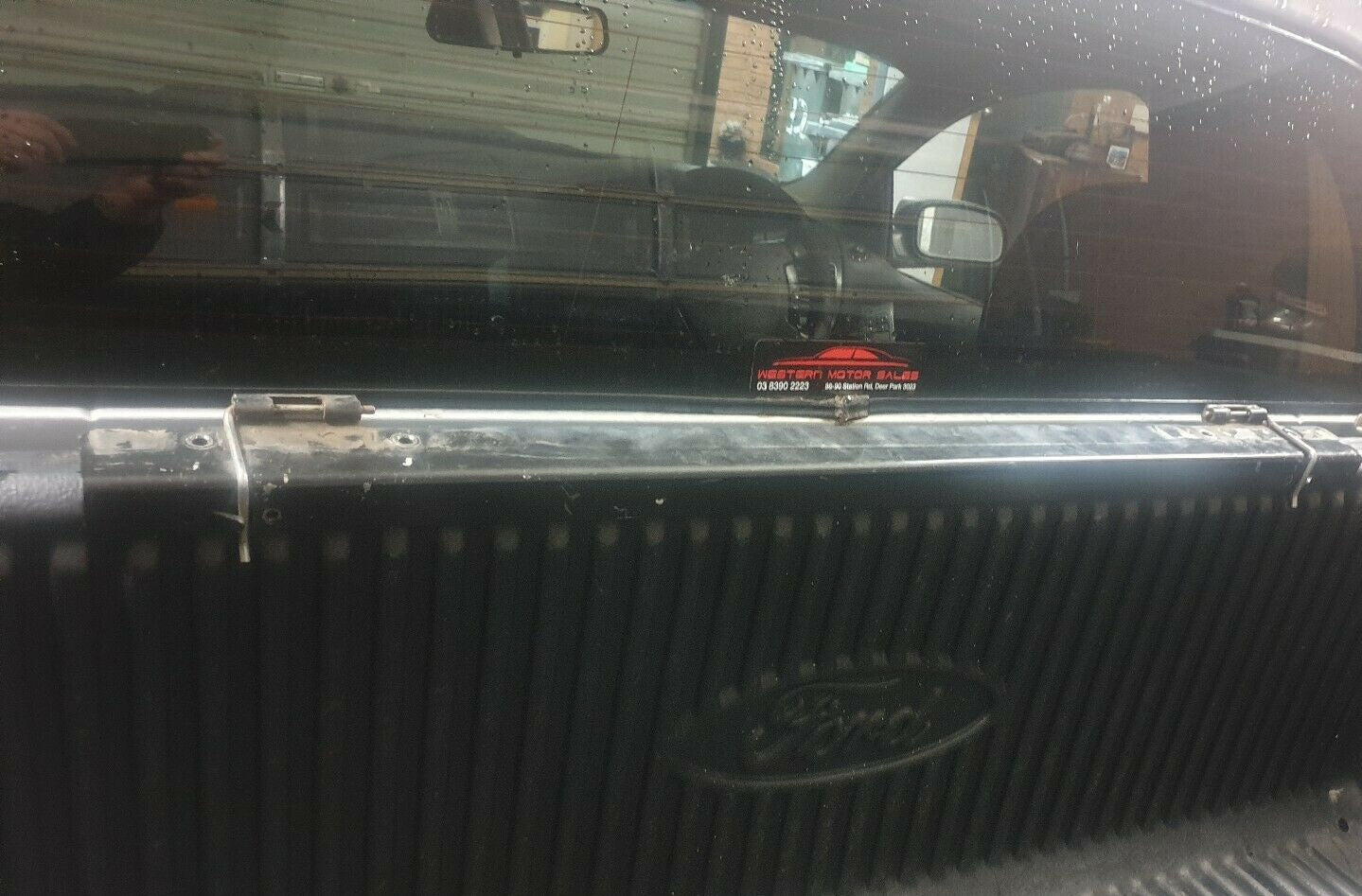 BA BF Ford Falcon Hinge Pins Only for Complete Front OEM Hinge Bars EGR Ute Lid with Shiny Black Plastic Underneath