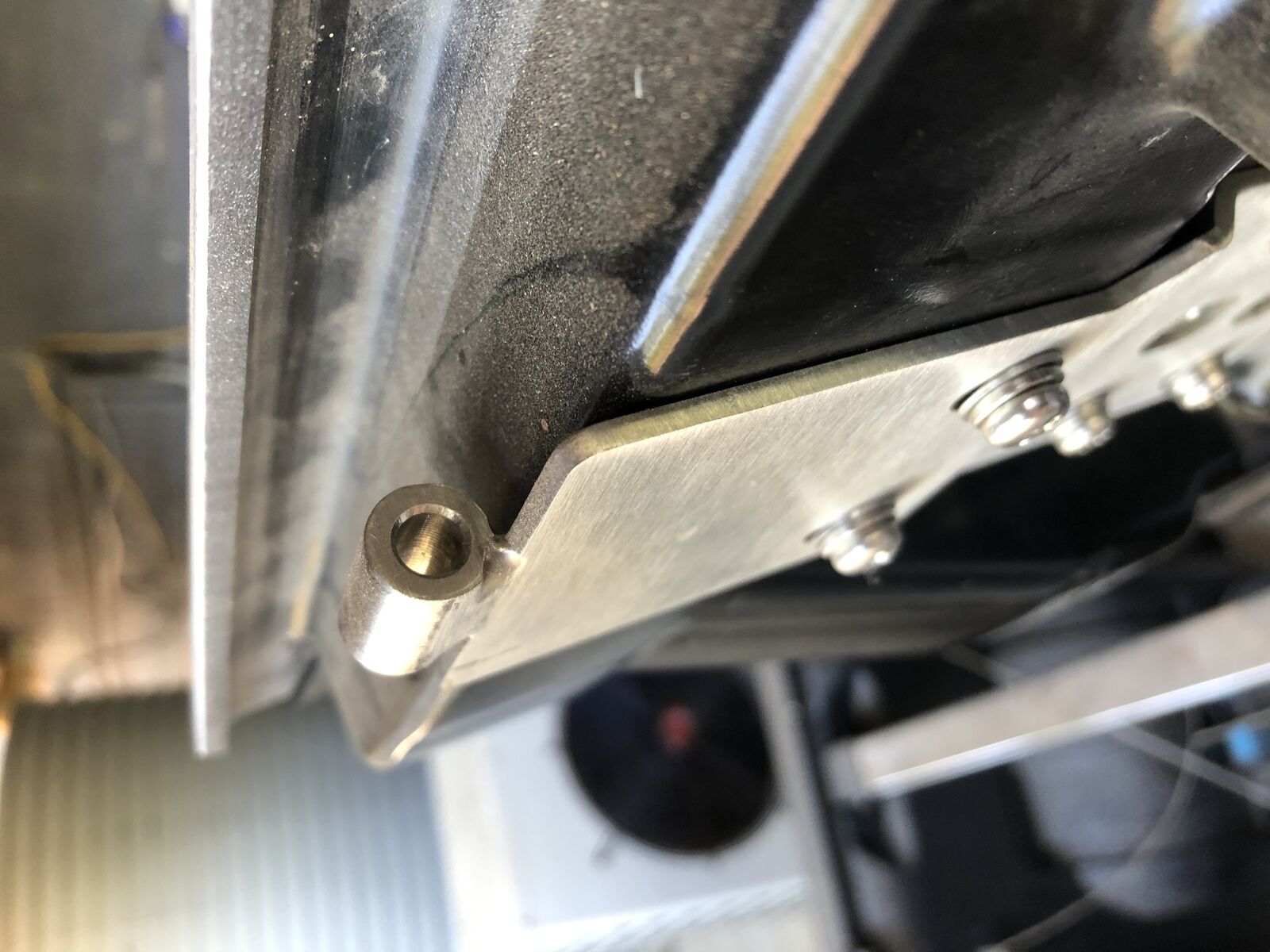 VU VY VZ Commodore fits EGR Ute Lid Male Hinges for Fitment onto Lid - EGR Lids with Shiny Black Plastic Underneath