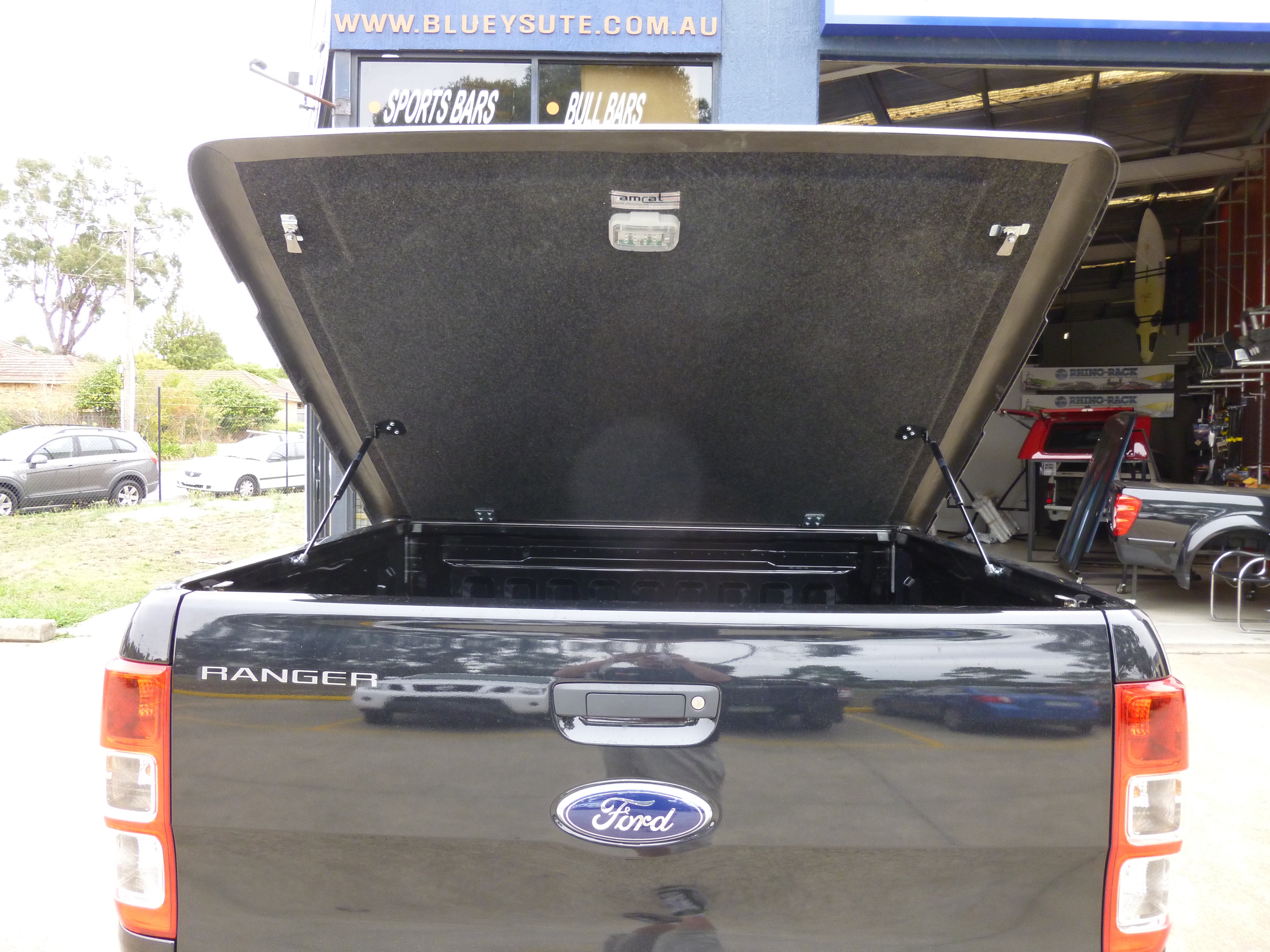 Ute Lid Spare Parts Fibreglass Lid with Carpet Underneath