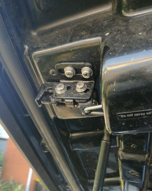 FG Ford Falcon Ute Lid Rear Lock Catch Mechanism fits EGR Lids with Shiny Plastic Underneath Lid