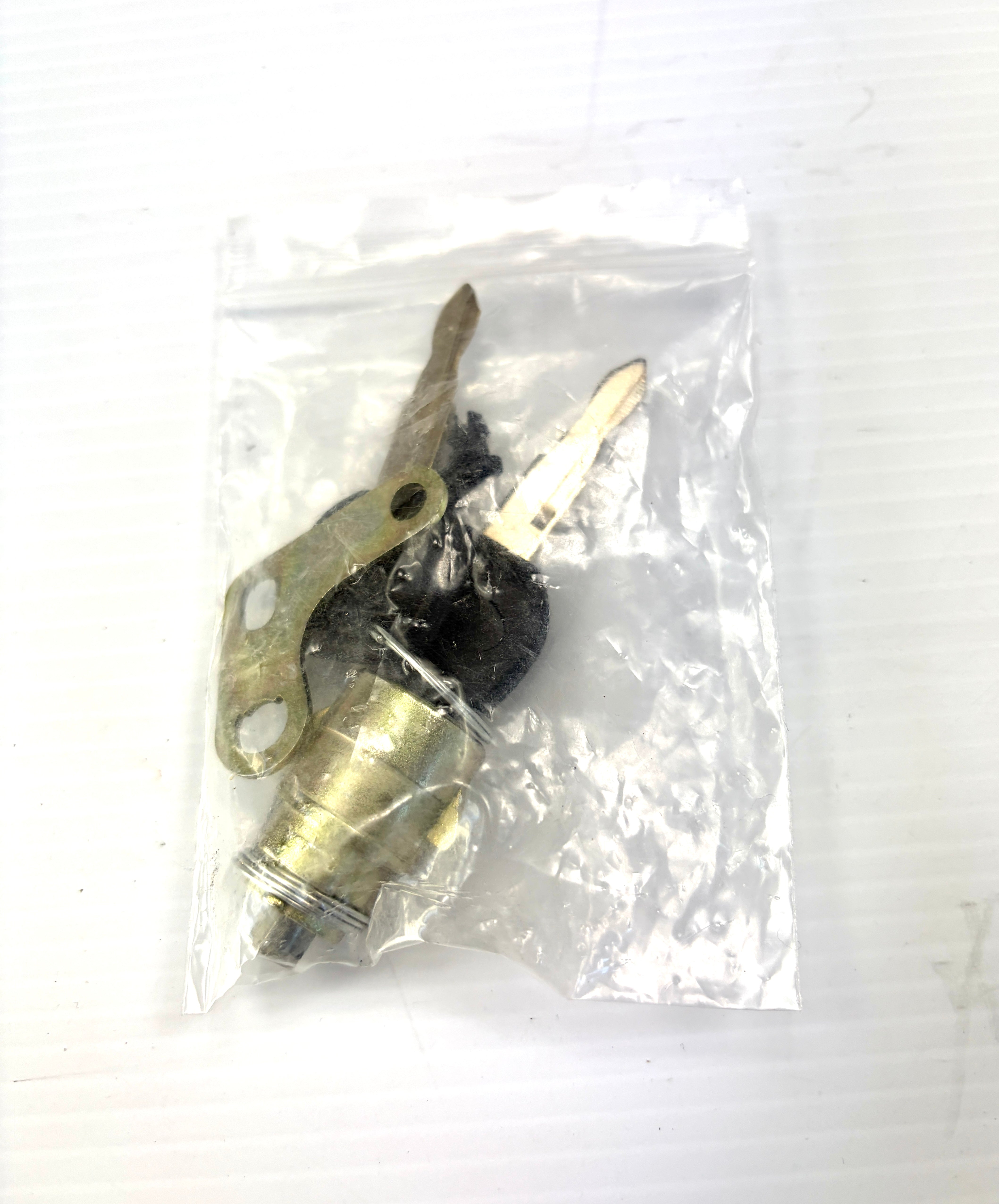 SMM SAMMITR V2 Replacement Lock Barrel & Keys for Rear Canopy Window Handle