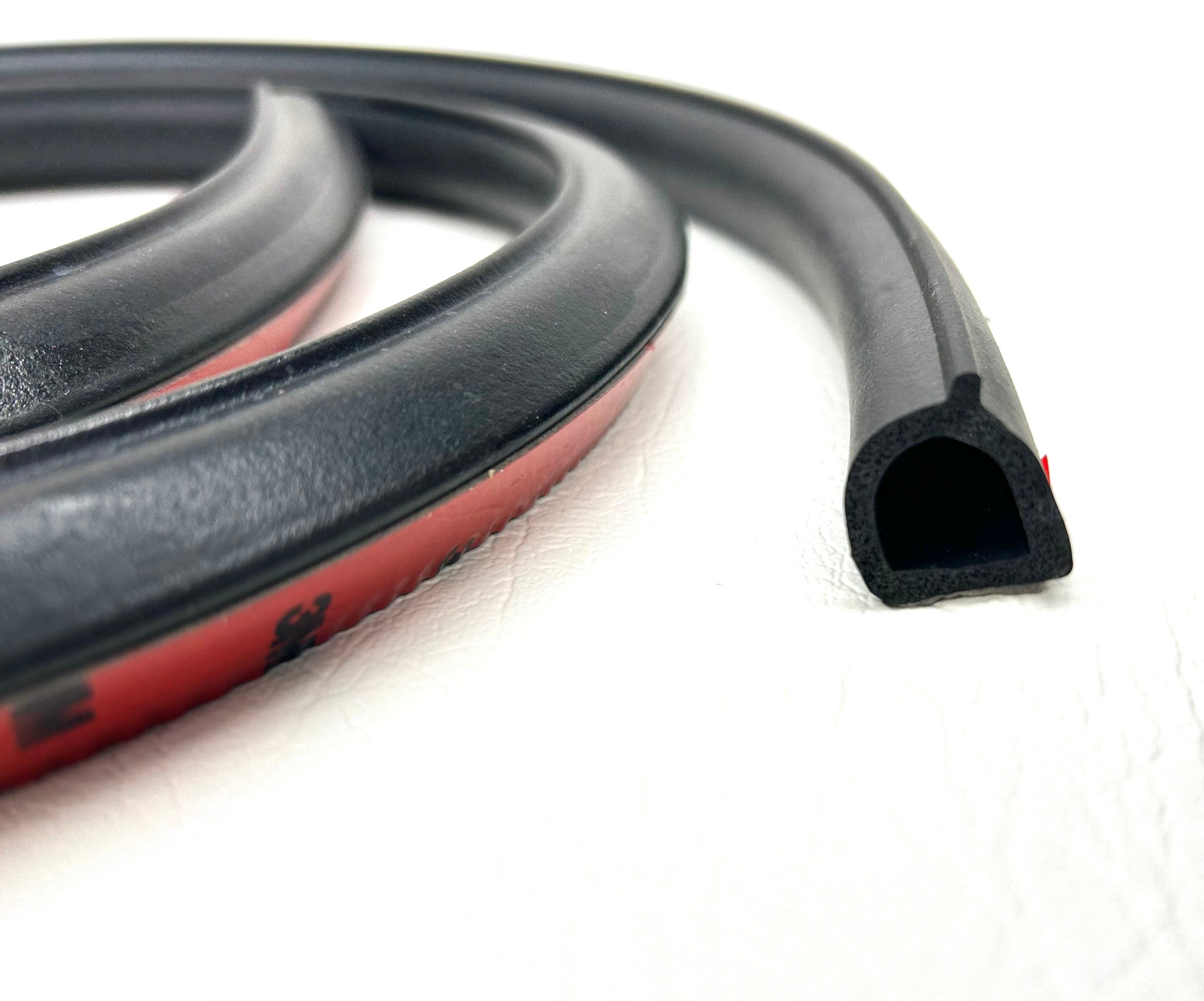 Cleanseal LARGE Front Foam Rubber Ute Lid Seal Between Hinges for Sealing Front EGR Lids with Shiny Black Plastic Underneath