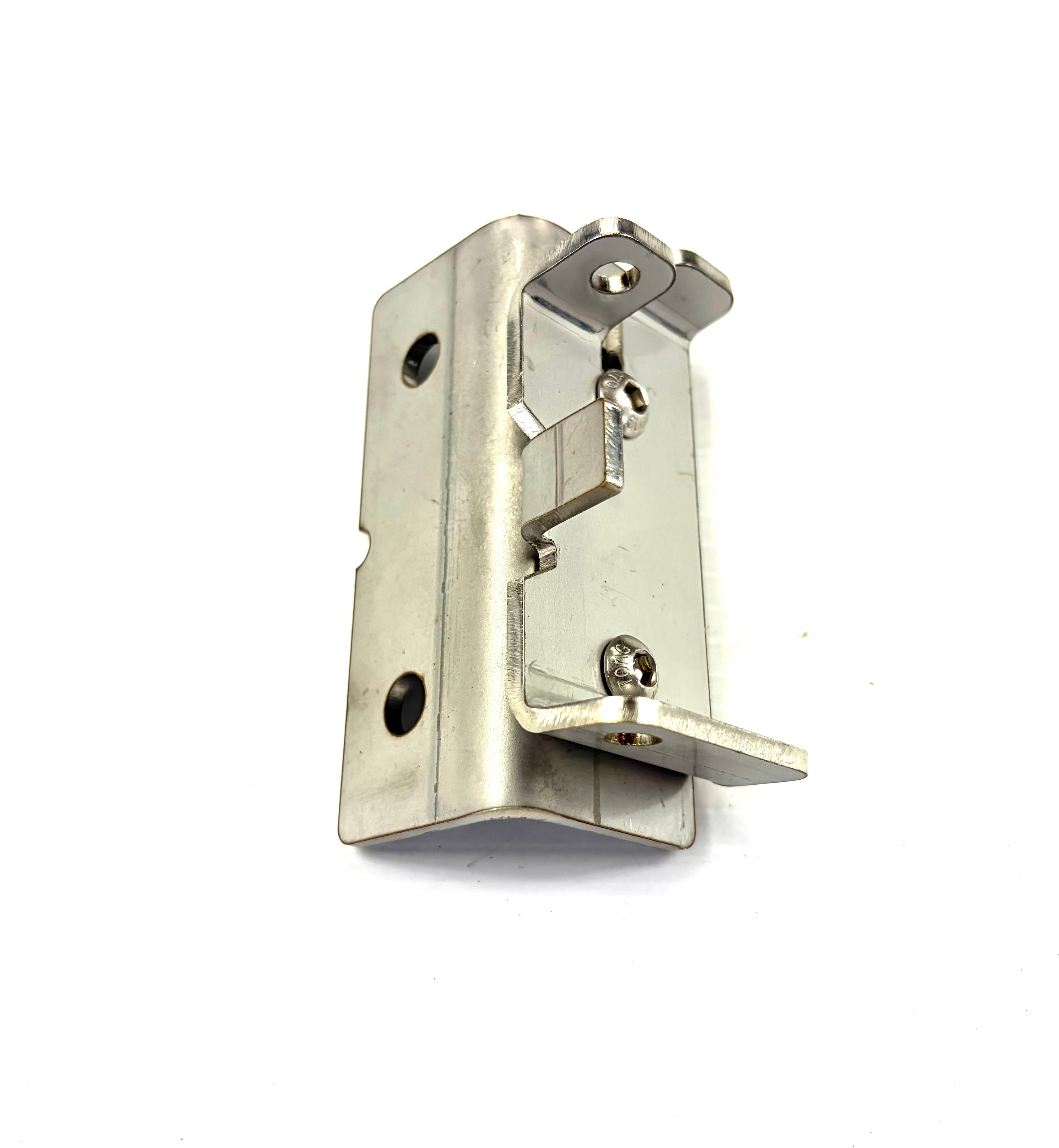 Nissan D40 Navara 50mm Female Hinge & Bolts Kit-2 for EGR Ute Lid with Shiny Black Plastic Underneath