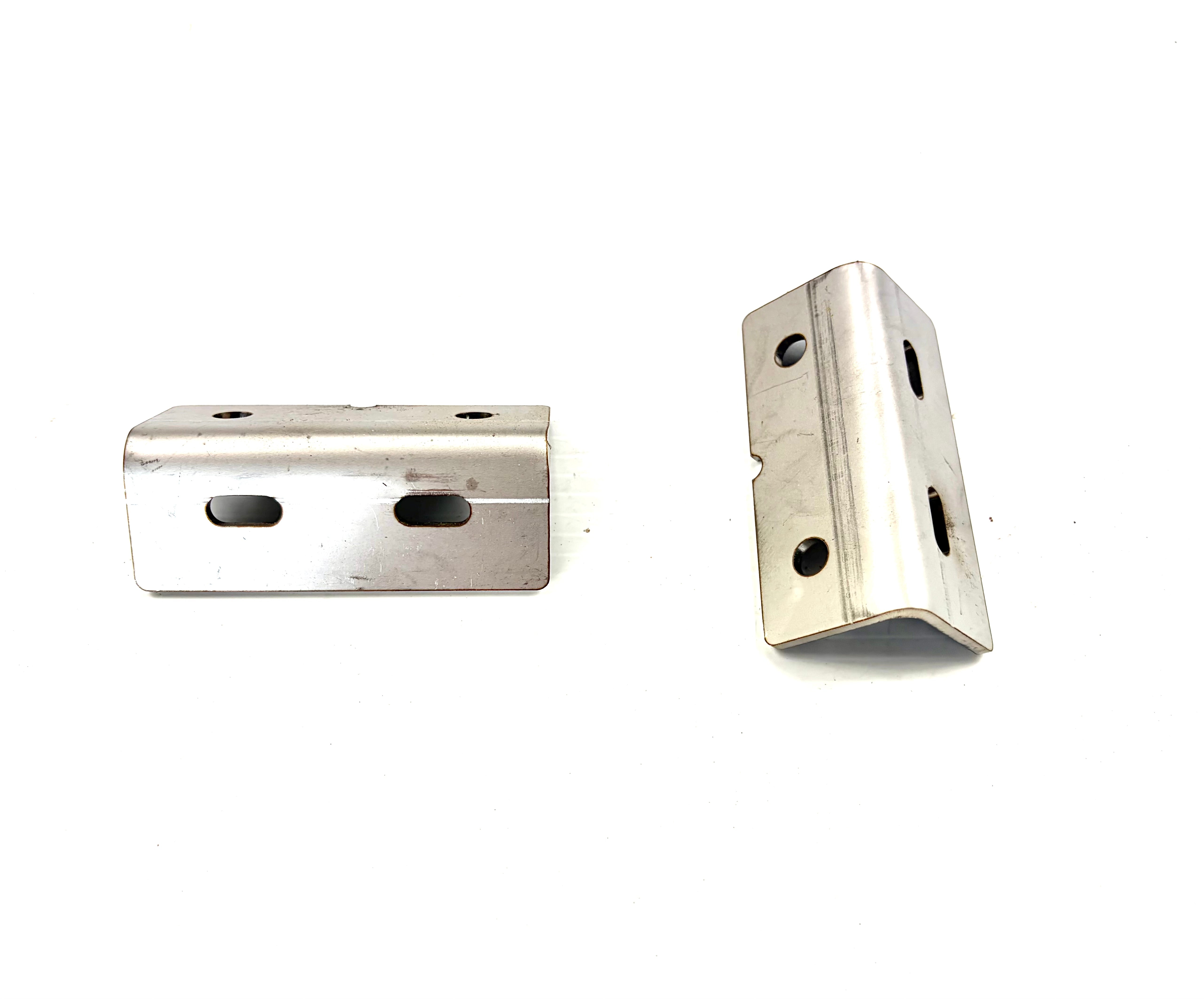D-Max Isuzu 2012-2020 50mm Female Hinge & Bolts Kit-2 for EGR Ute Lid with Shiny Black Plastic Underneath